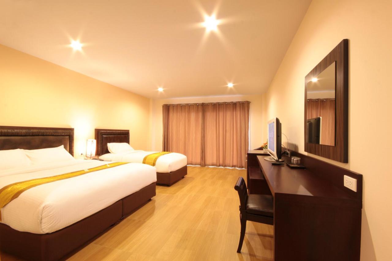 Paragon Suites Resort Jomtien Beach Buitenkant foto