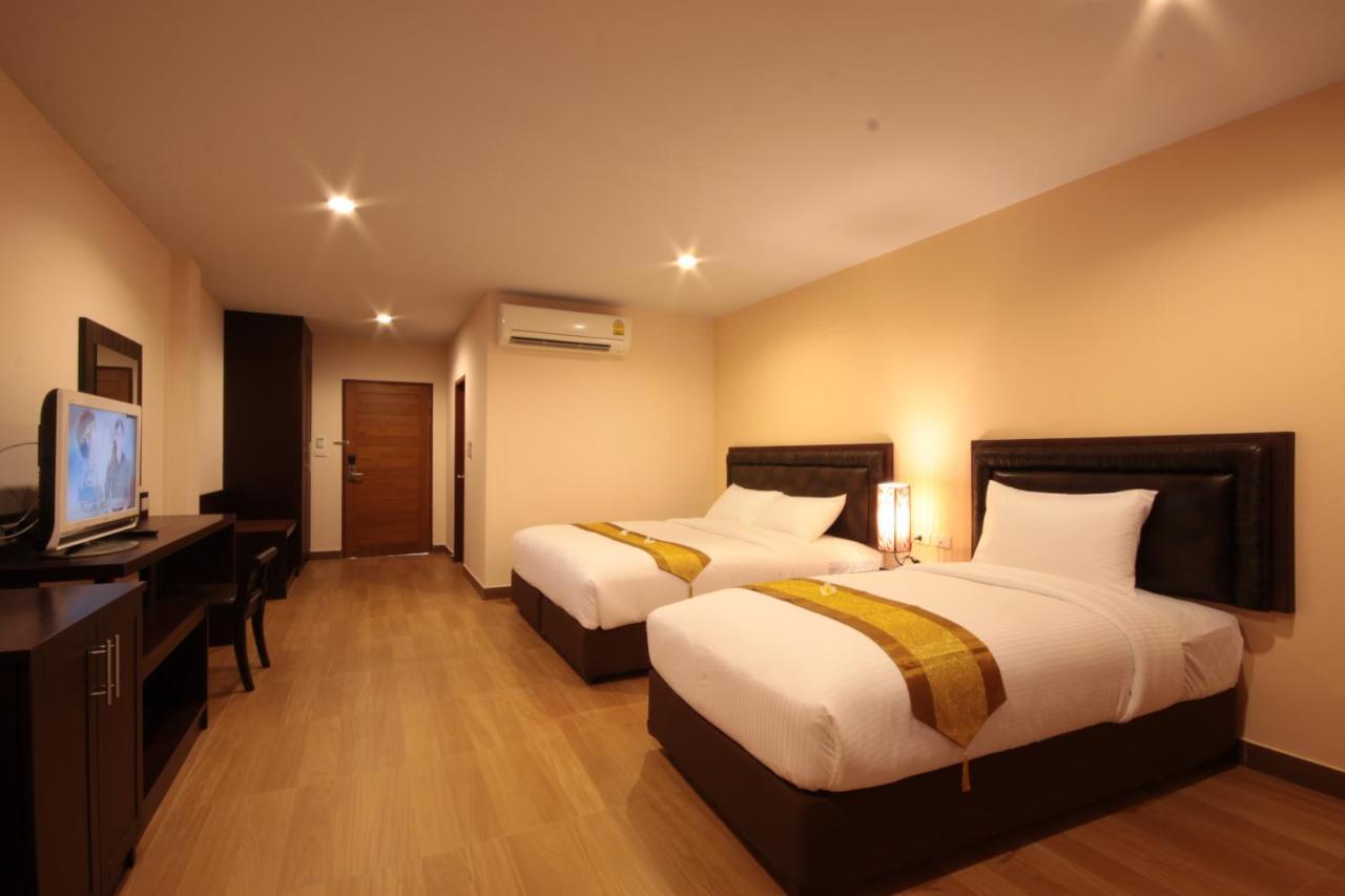 Paragon Suites Resort Jomtien Beach Buitenkant foto